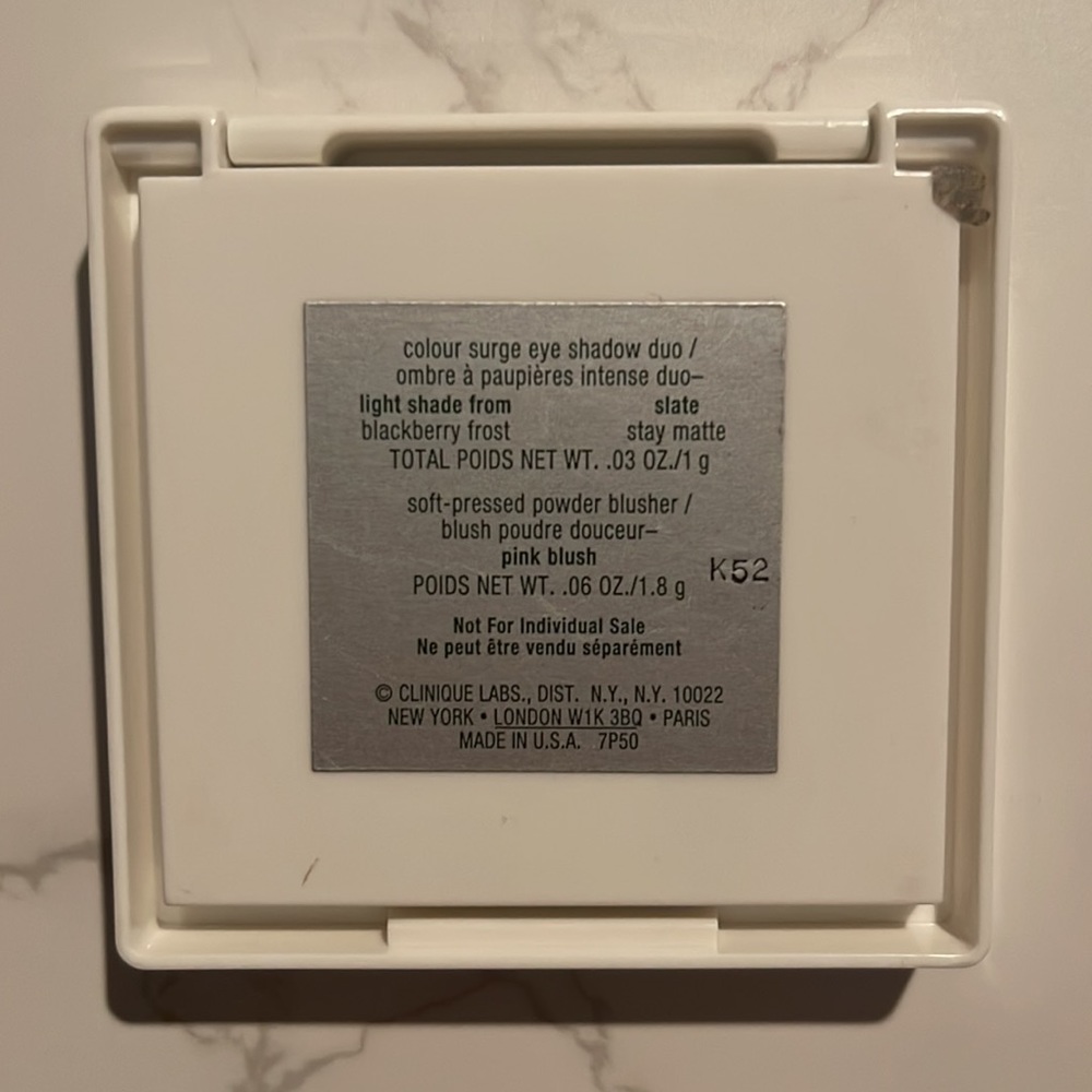 Clinique - Picture 4 of 4